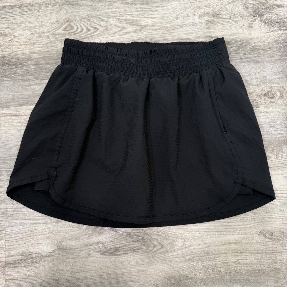 Prana Black Athletic Skort Womens XS Smocked Waist Zipper Pocket Hiking Tennis